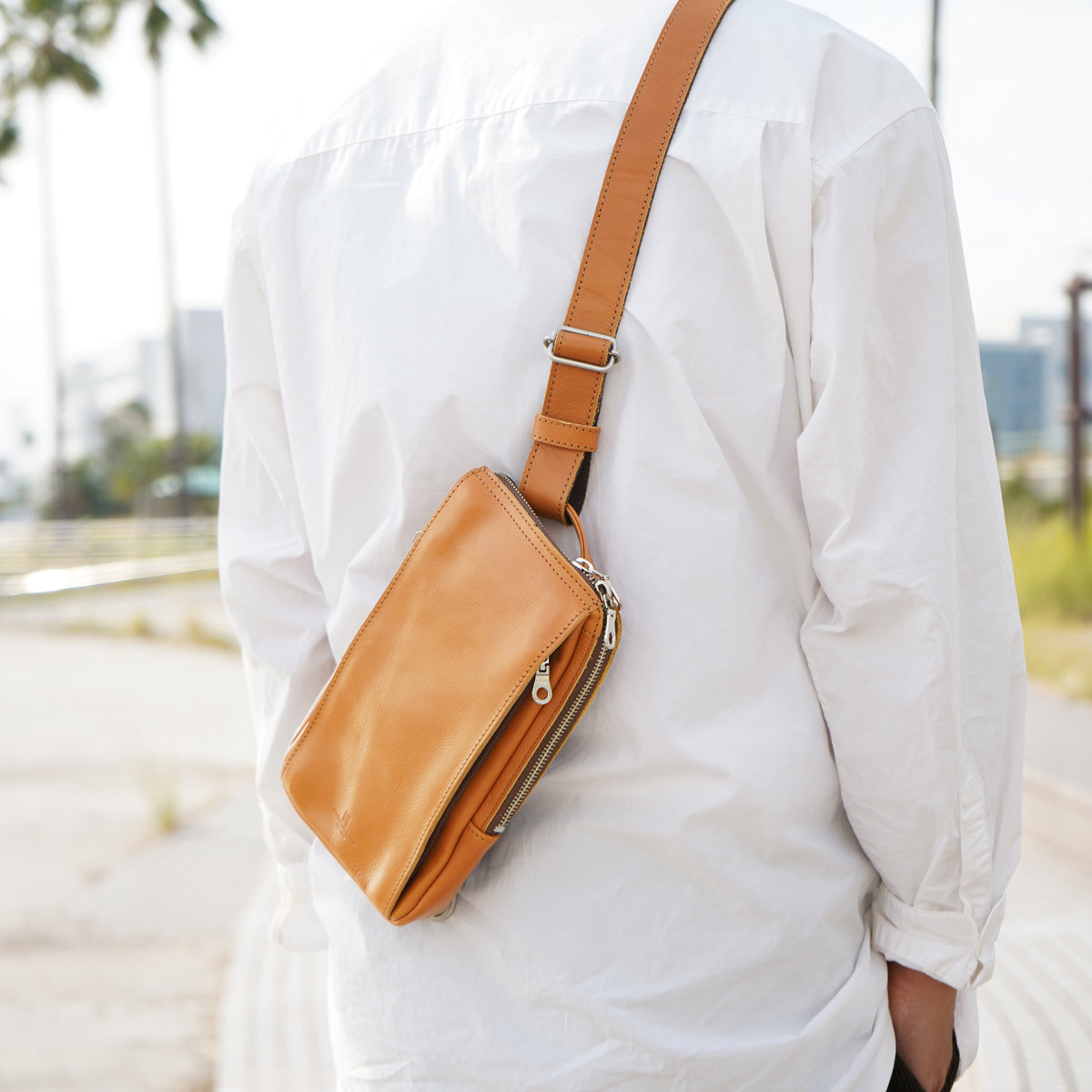 SLANTING -Slanting- Vertical Sling Bag S KOT1007