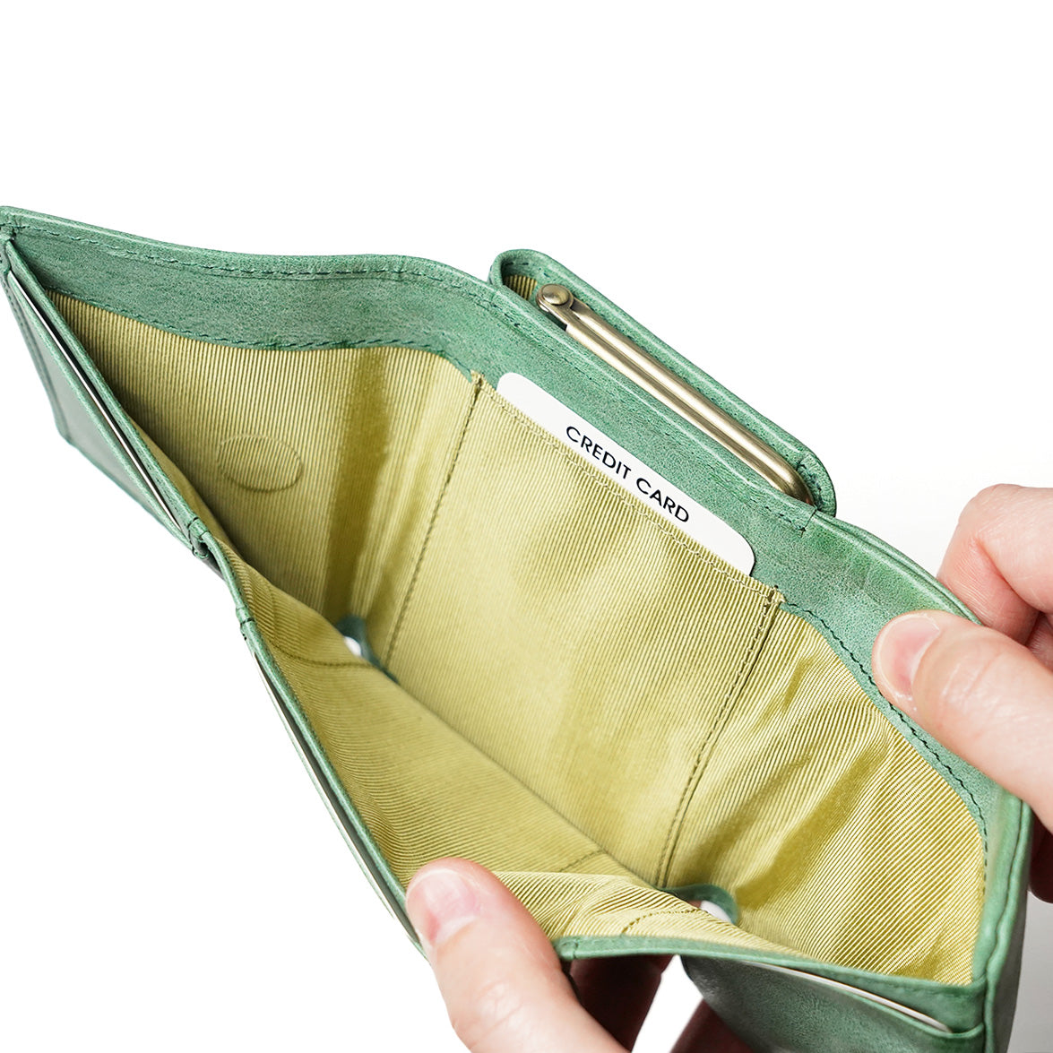 FOG Leather Tri-fold Clasp Wallet LZYS7009