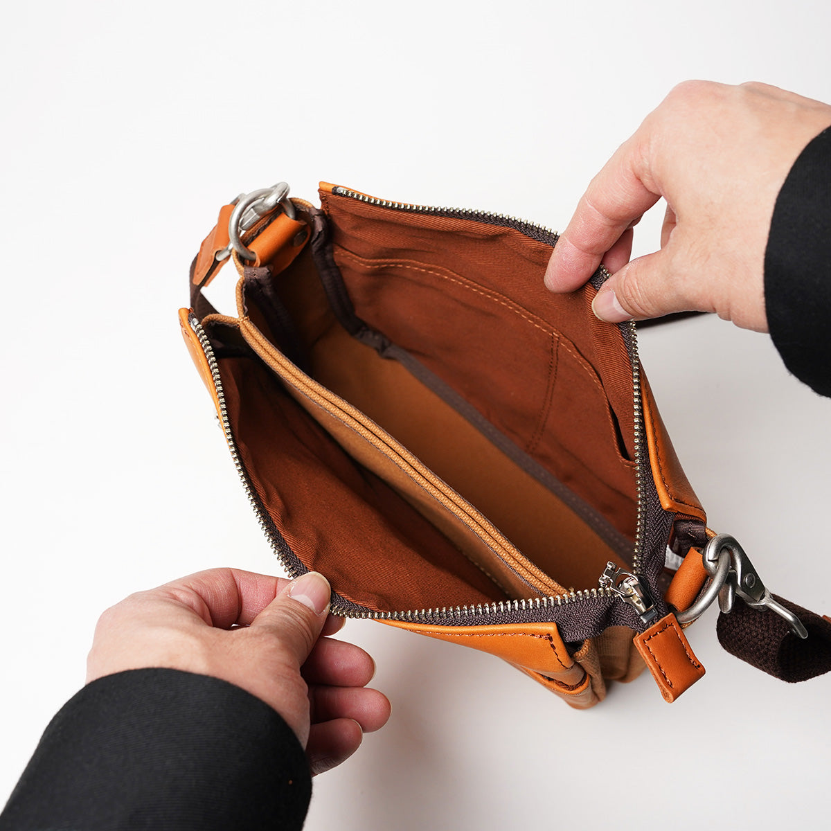 Glove Leather Horizontal Mini Shoulder Bag YNM233