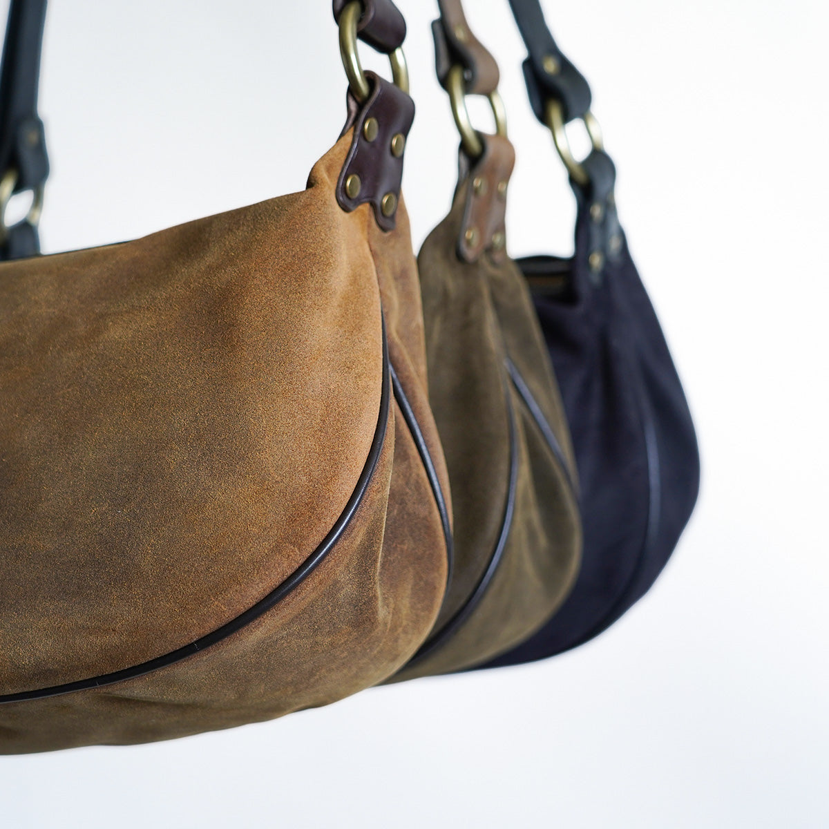 Oiled suede shoulder bag FZKM2001 
