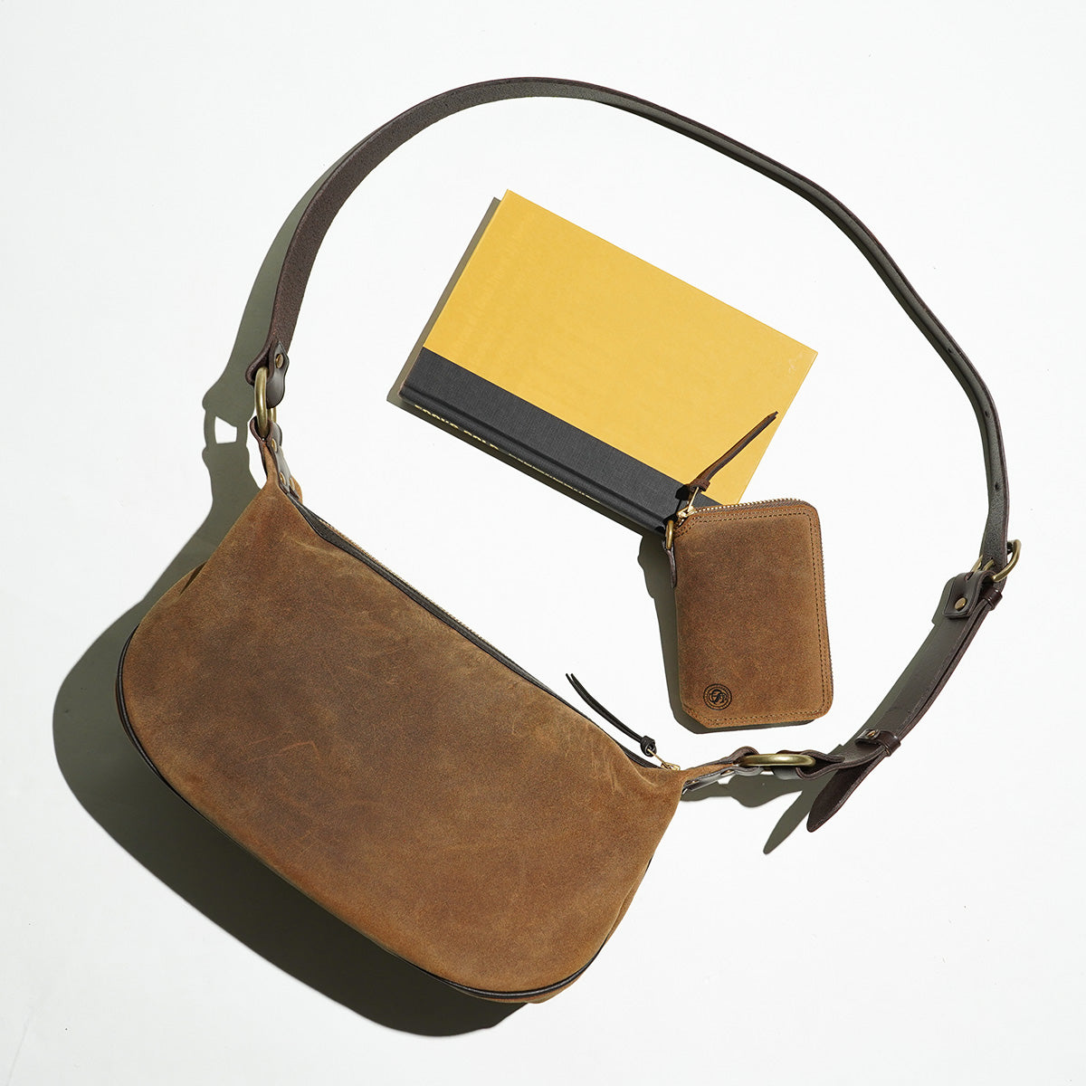 Oiled suede shoulder bag FZKM2001 