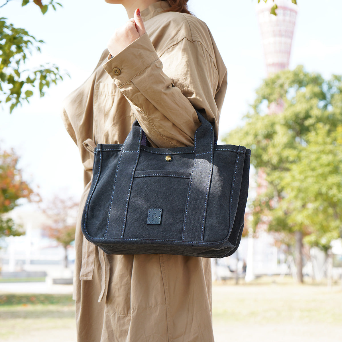 18oz Army Duck Bio Divided Tote Bag, Small, LGRN4020