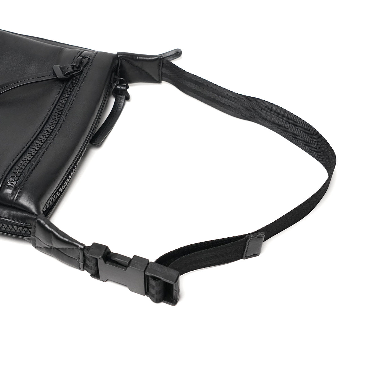 Glossy Expandable Vertical Shoulder Bag LZKM1500